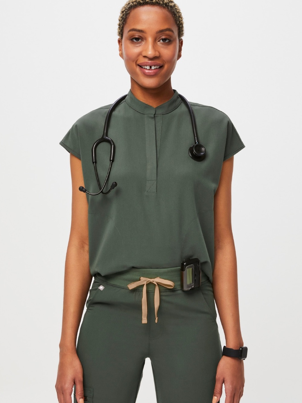 Rafaela oversized scrub top moss